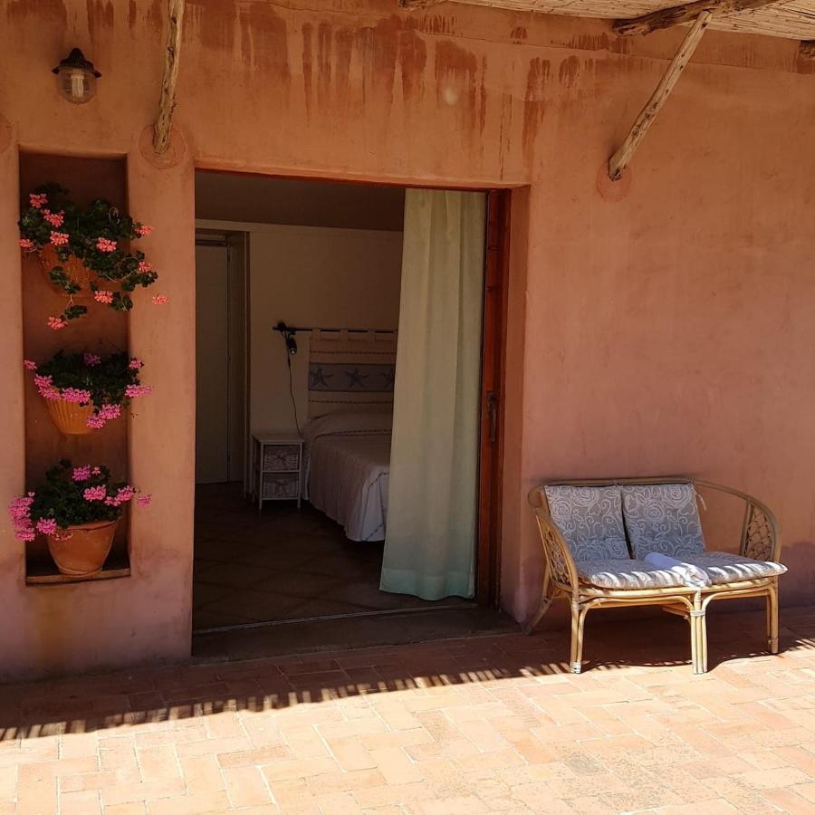 B&B Le Corti Di Aloa ซานปันตาเลโอ ภายนอก รูปภาพ